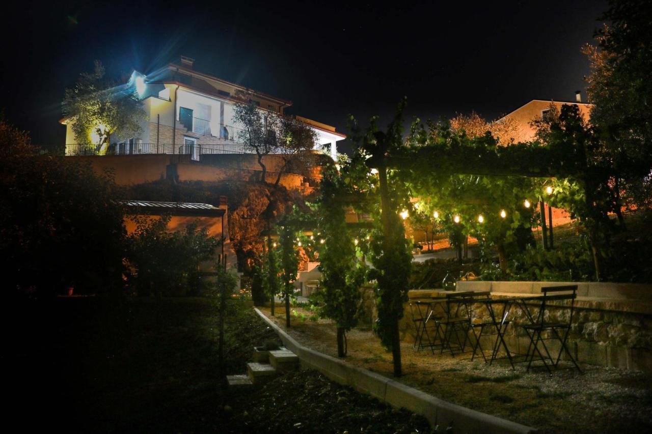 Apartmán Casa Elisabetta Shortlets Caposele Exteriér fotografie