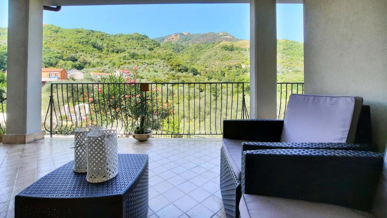 Apartmán Casa Elisabetta Shortlets Caposele Exteriér fotografie
